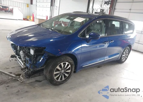 2020 Chrysler Pacifica Touring L Plus z USA, uszkodzony, nr VIN 2C4RC1EG5LR240018